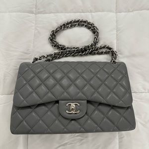 CHANEL JUMBO GREY